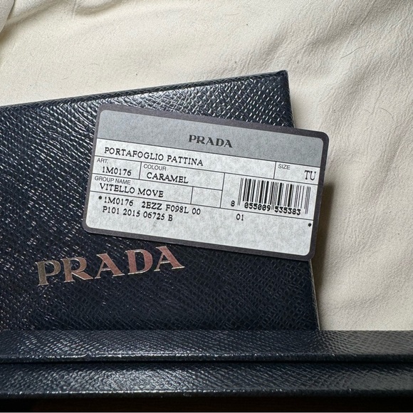PRADA | Authentic Portafoglio Portamon Wallet - Picture 2 of 9